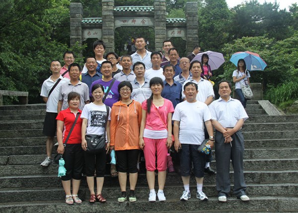 組織黨員赴廬山開展紅色教育